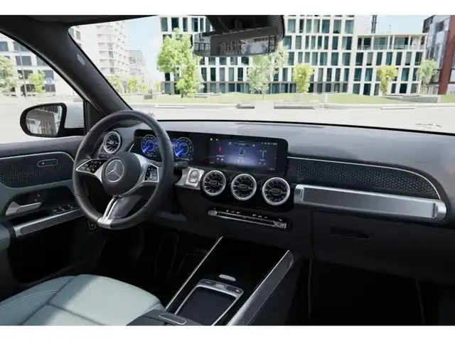Mercedes-Benz EQB 300