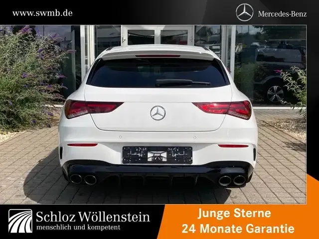Mercedes-Benz CLA 45 AMG