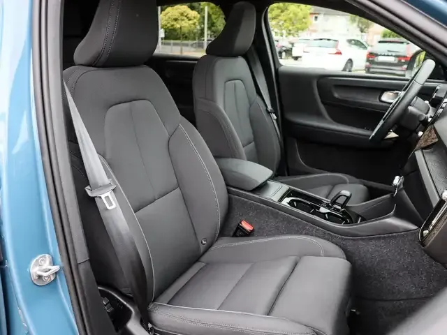 Volvo C40
