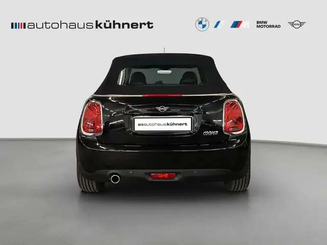 MINI Cooper Cabrio