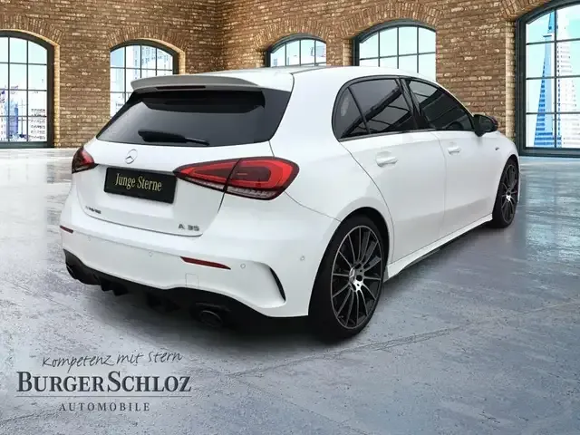 Mercedes-Benz A 35 AMG