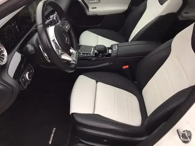 Mercedes-Benz A 35 AMG