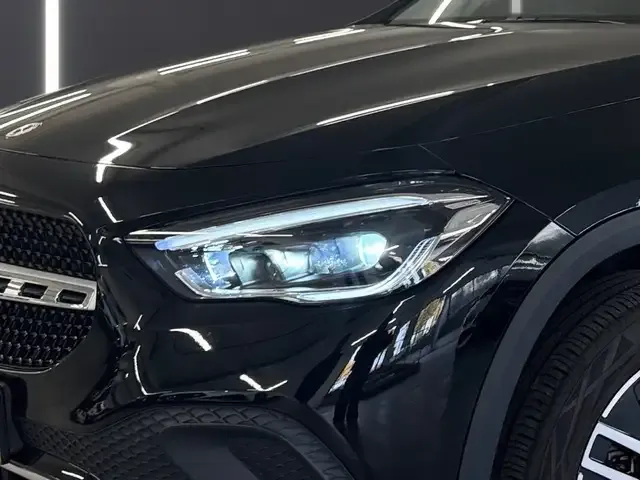 Mercedes-Benz GLA 200