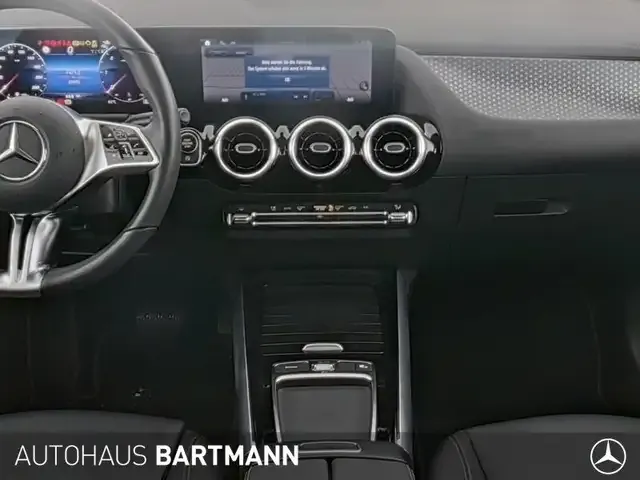 Mercedes-Benz GLA 220