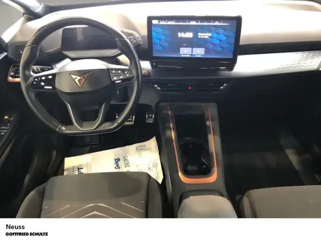 CUPRA Born