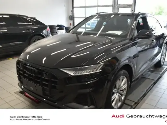 Audi SQ8