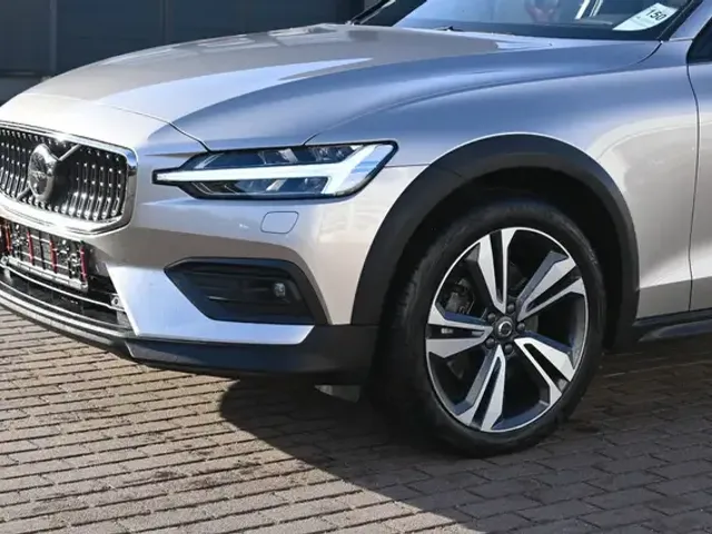 Volvo V60 Cross Country