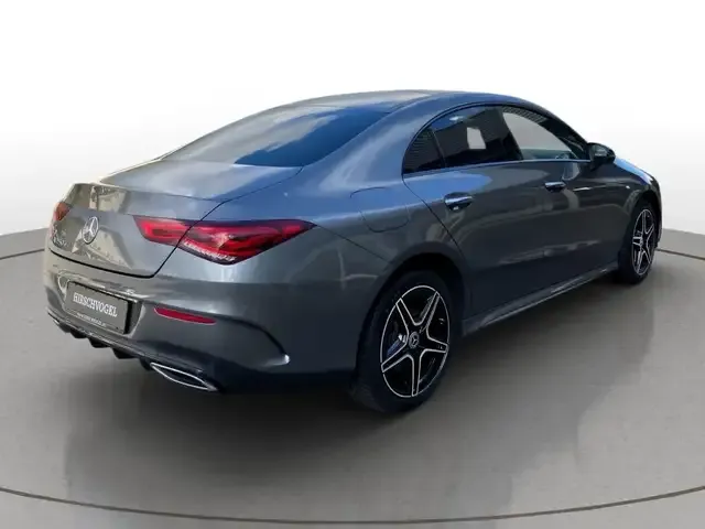 Mercedes-Benz CLA 250