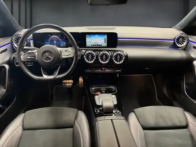 Mercedes-Benz CLA 250