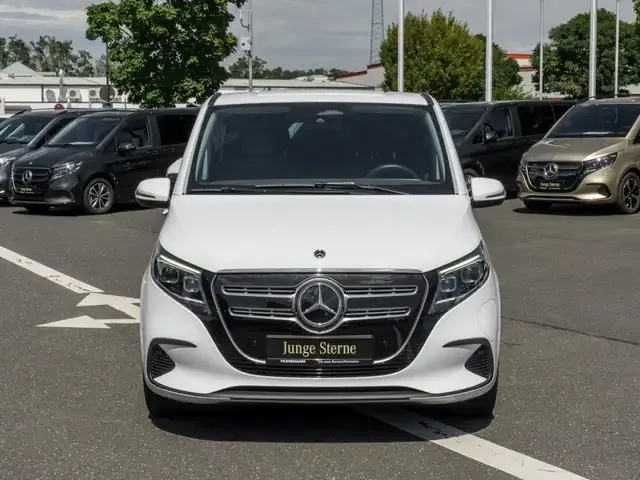 Mercedes-Benz EQV 300