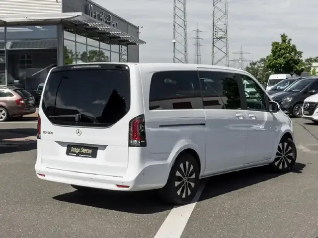 Mercedes-Benz EQV 300