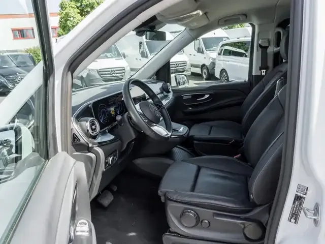 Mercedes-Benz EQV 300