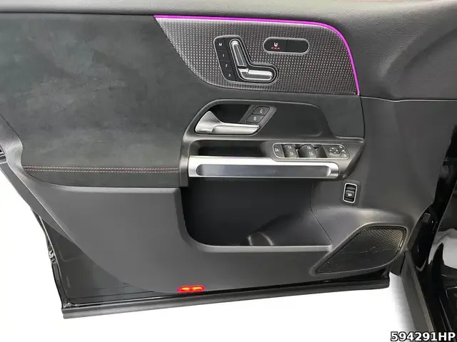 Mercedes-Benz EQB 250