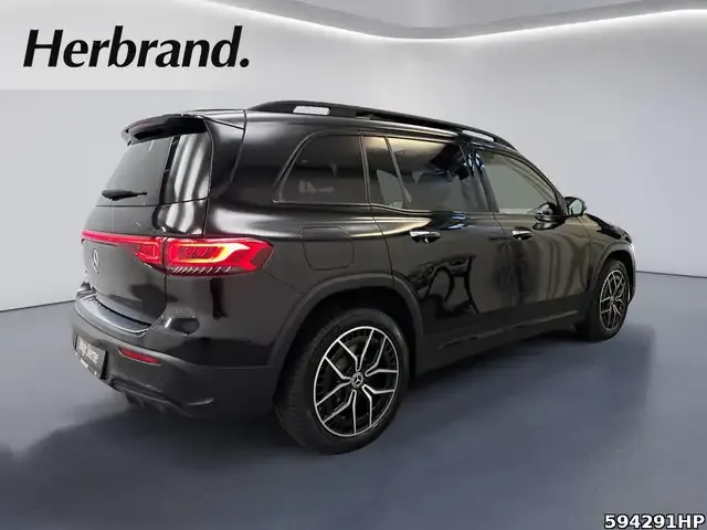 Mercedes-Benz EQB 250