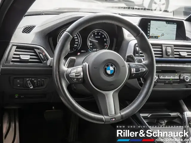 BMW 230