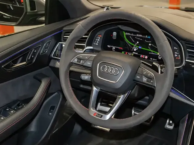 Audi RS Q8