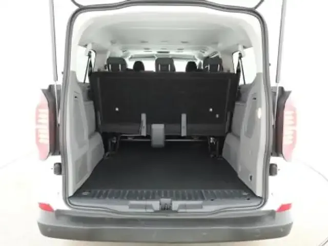 Volkswagen T7 Caravelle