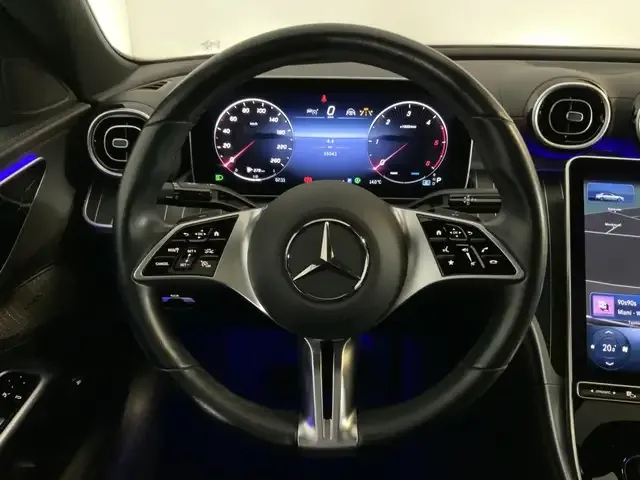 Mercedes-Benz C 220