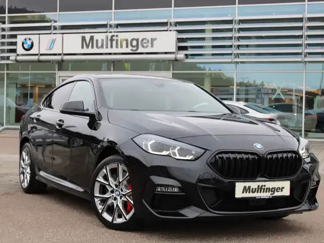 BMW 220