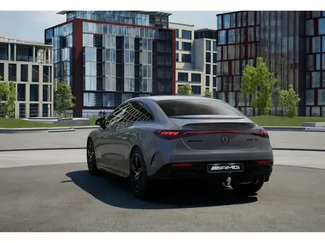 Mercedes-Benz EQE 43