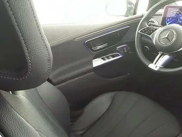 Mercedes-Benz EQE 350