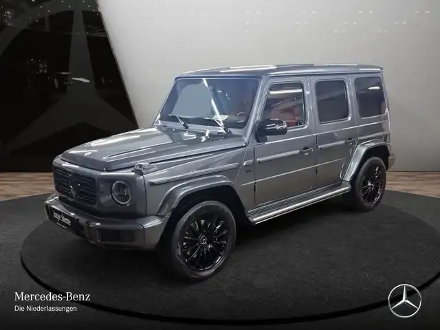 Mercedes-Benz G 500