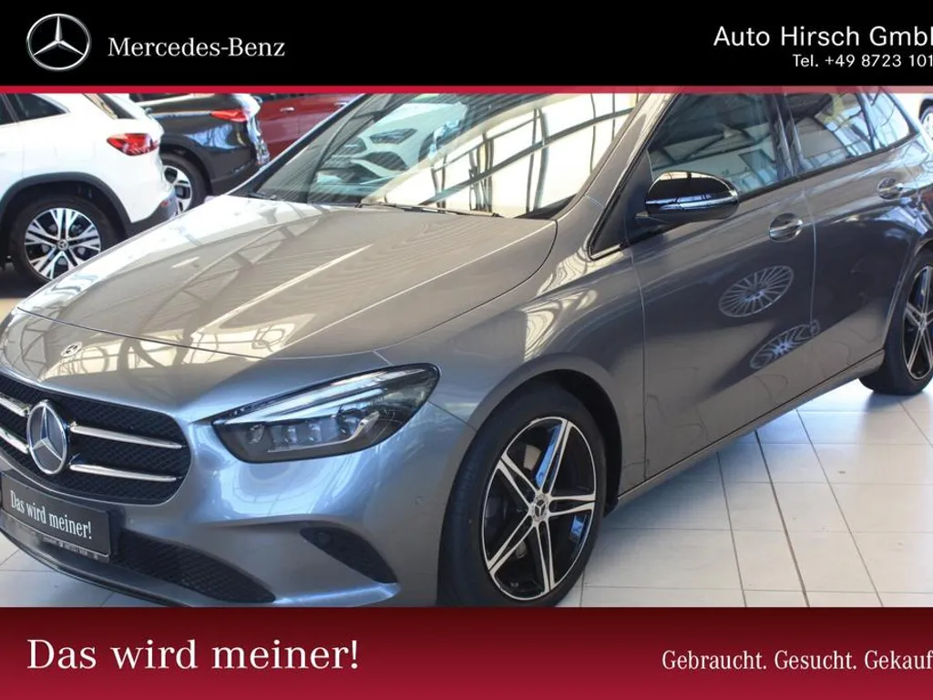 Mercedes-Benz B 220