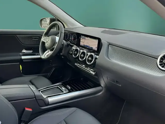 Mercedes-Benz GLA 180