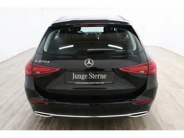 Mercedes-Benz C 220