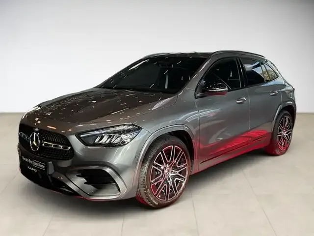 Mercedes-Benz GLA 200