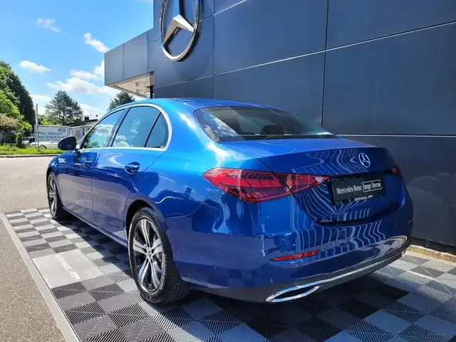 Mercedes-Benz C 180