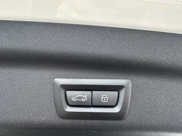 BMW 225