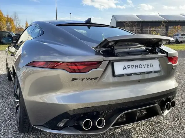 Jaguar F-Type