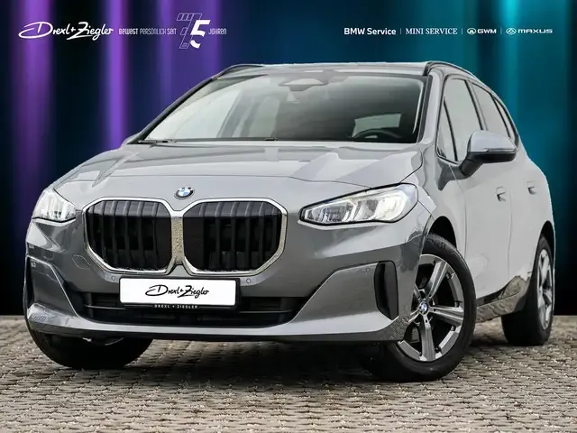 BMW 220