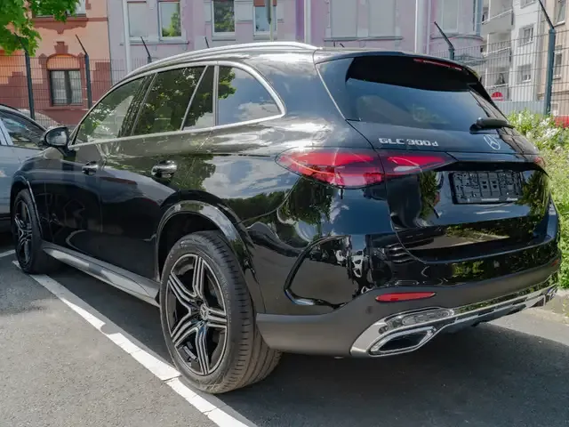 Mercedes-Benz GLC 300