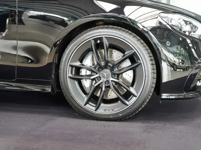 Mercedes-Benz E 53 AMG