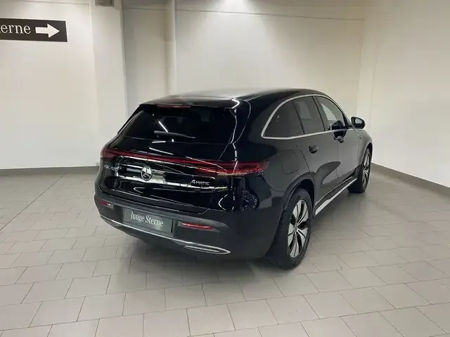 Mercedes-Benz EQC 400