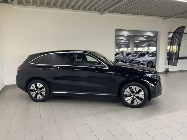 Mercedes-Benz EQC 400