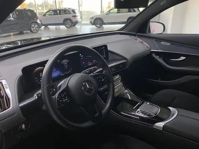 Mercedes-Benz EQC 400