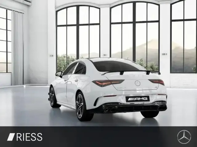 Mercedes-Benz CLA 45 AMG