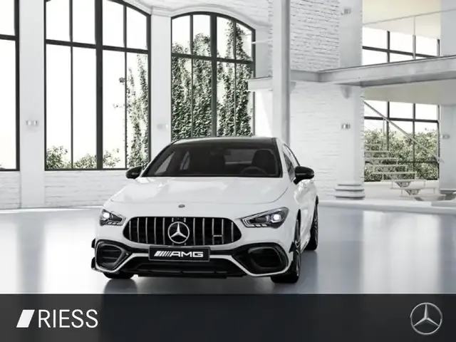 Mercedes-Benz CLA 45 AMG