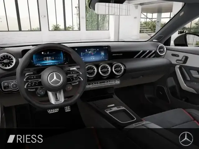 Mercedes-Benz CLA 45 AMG