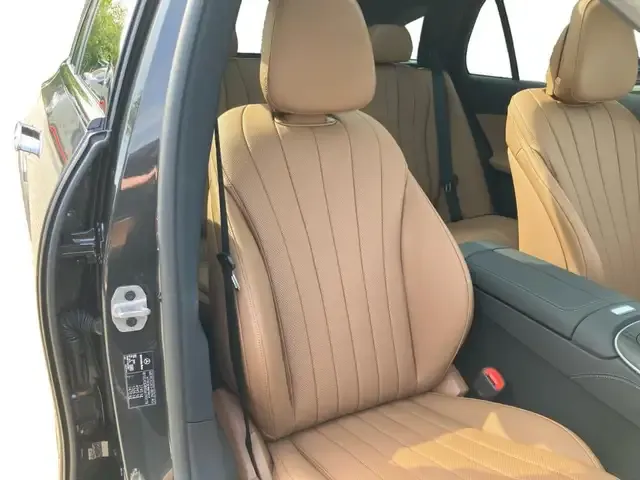 Mercedes-Benz E 450
