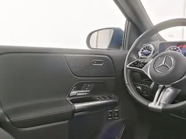 Mercedes-Benz B 250