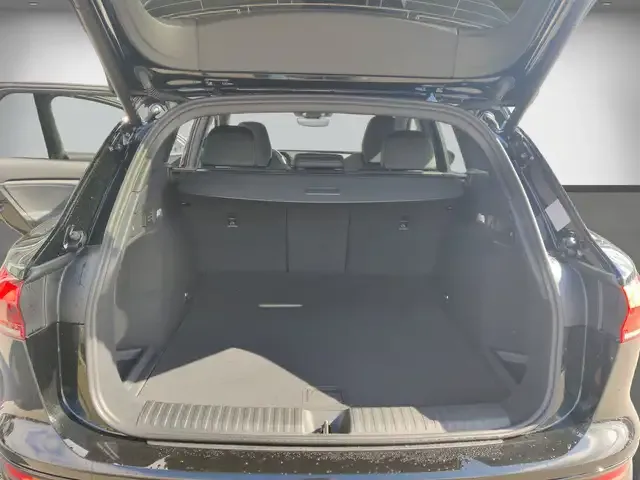 Audi Q6