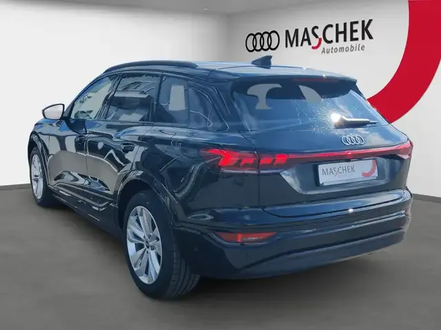 Audi Q6