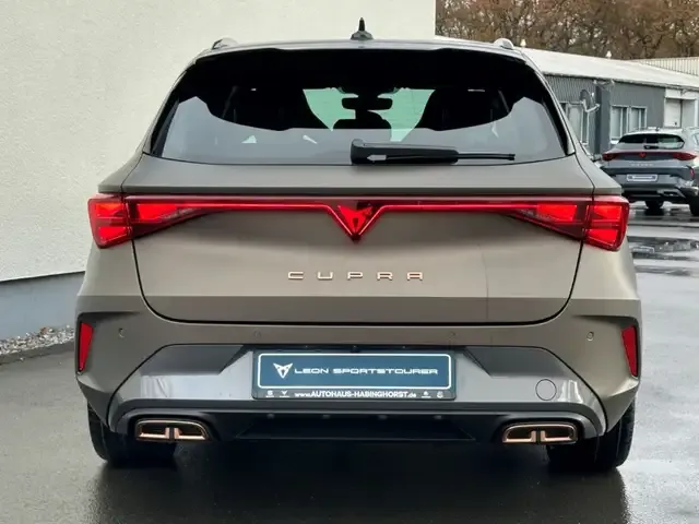 CUPRA Leon