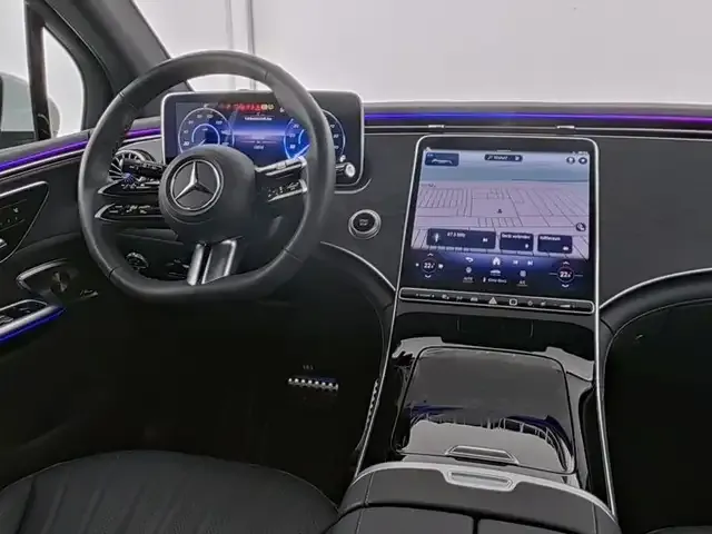 Mercedes-Benz EQE SUV