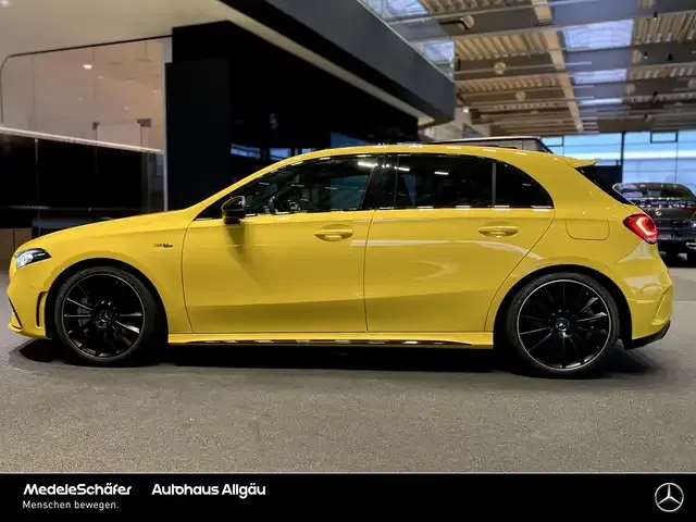 Mercedes-Benz A 35 AMG