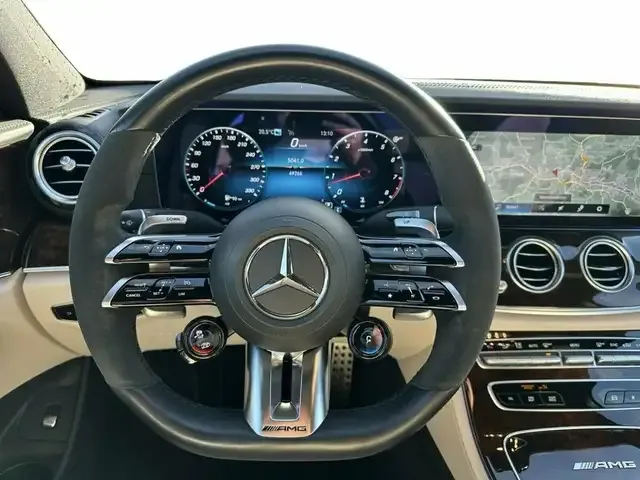 Mercedes-Benz E 63 AMG
